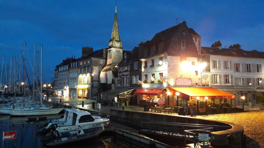 La Compagnie De La Ville องเฟลอร์ ภายนอก รูปภาพ